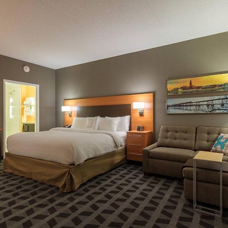 Towneplace Suites By Marriott Belleville Exterior foto